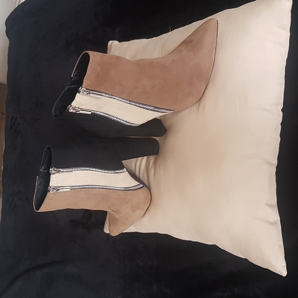 Ankle boots - Picture 3 of 4